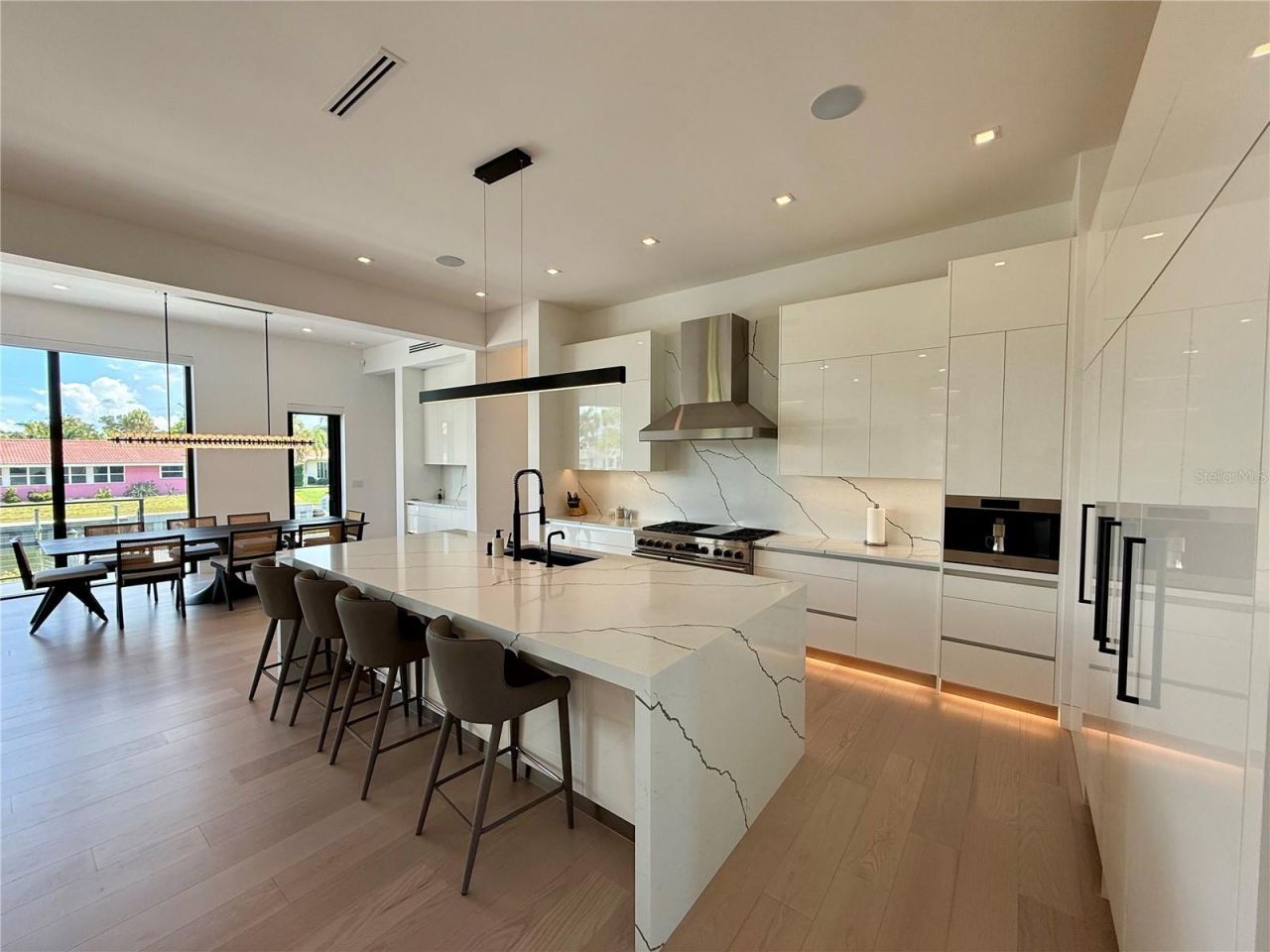 510 Golf Links Lane, Longboat Key, FL 34228 Photo