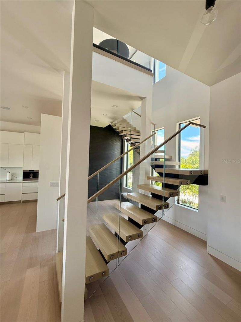 510 Golf Links Lane, Longboat Key, FL 34228 Photo