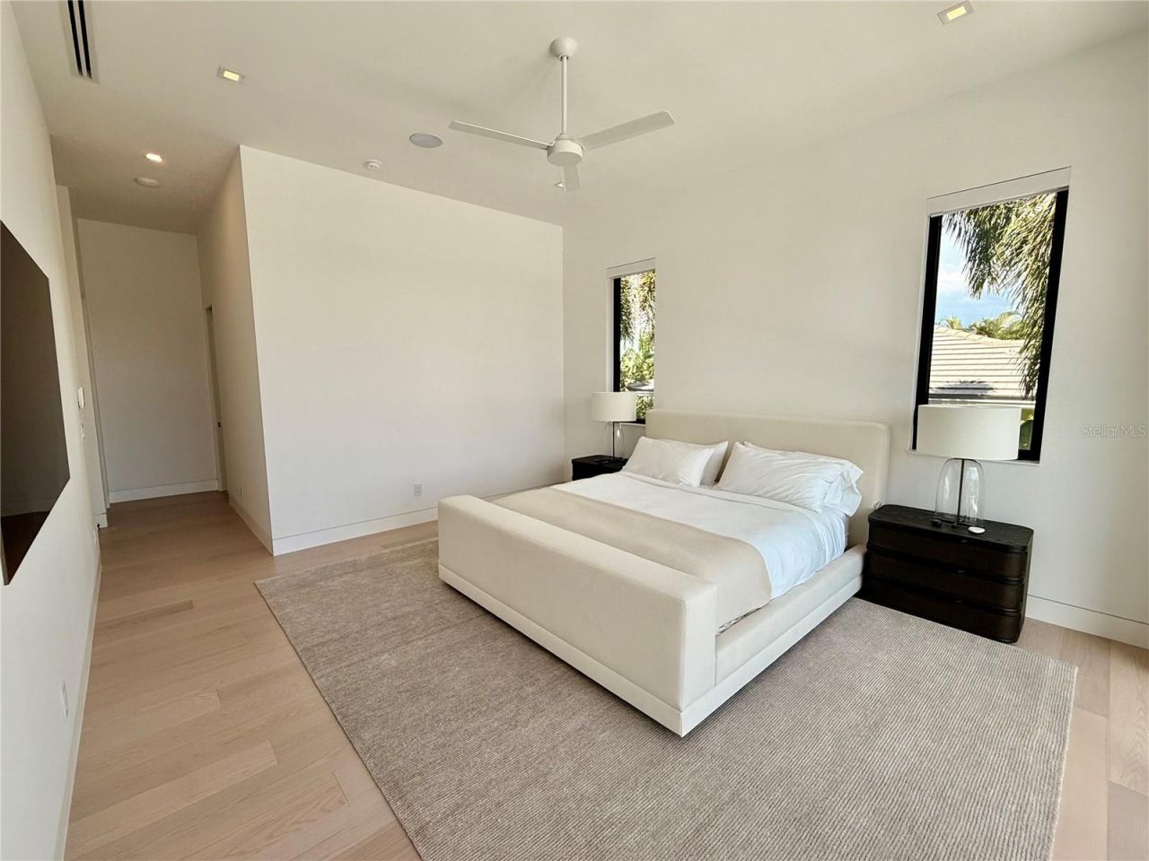 510 Golf Links Lane, Longboat Key, FL 34228 Photo