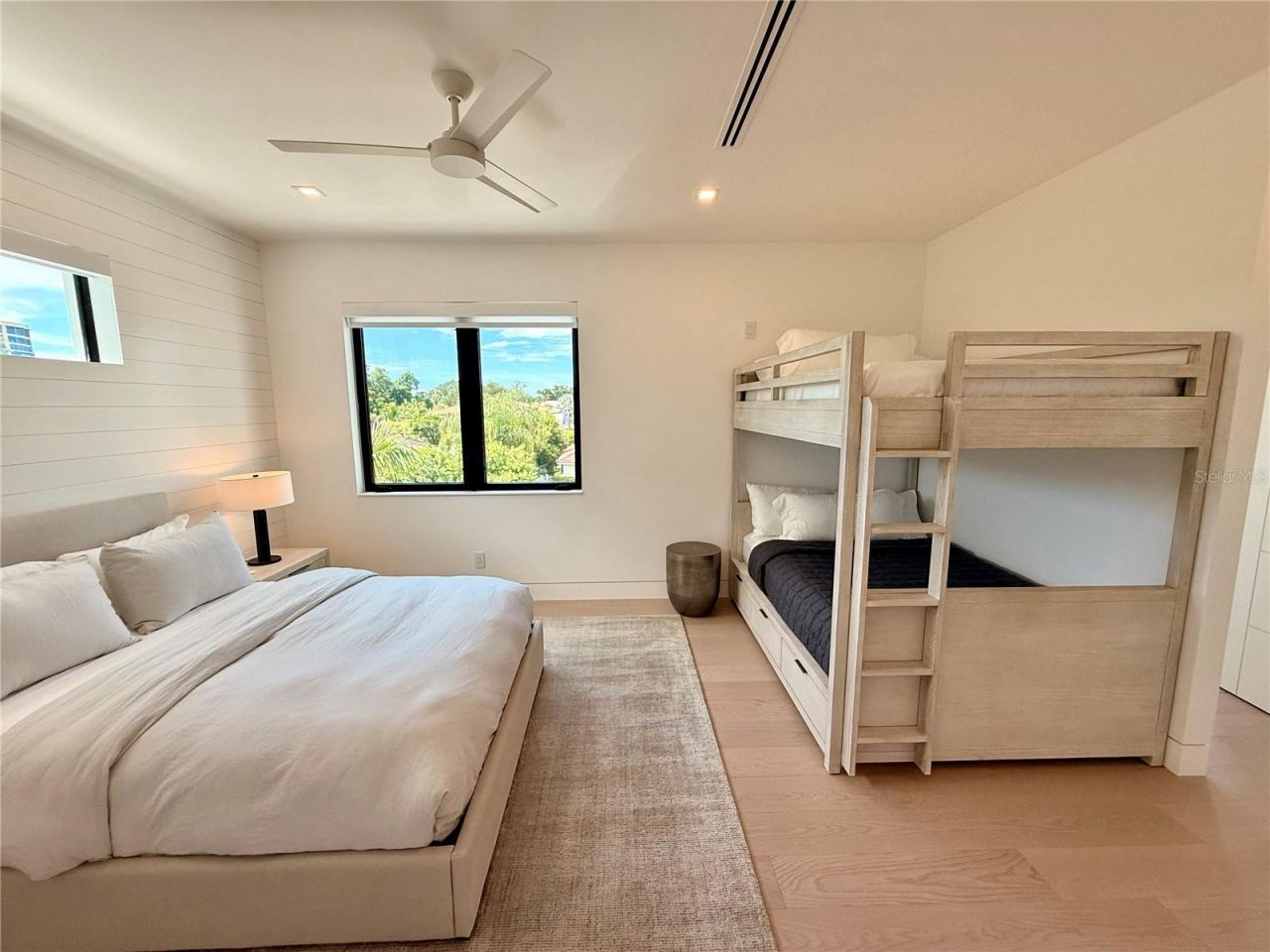510 Golf Links Lane, Longboat Key, FL 34228 Photo