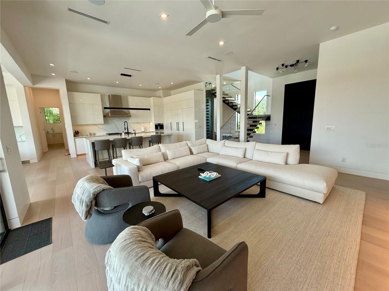 510 Golf Links Lane, Longboat Key, FL 34228 Photo
