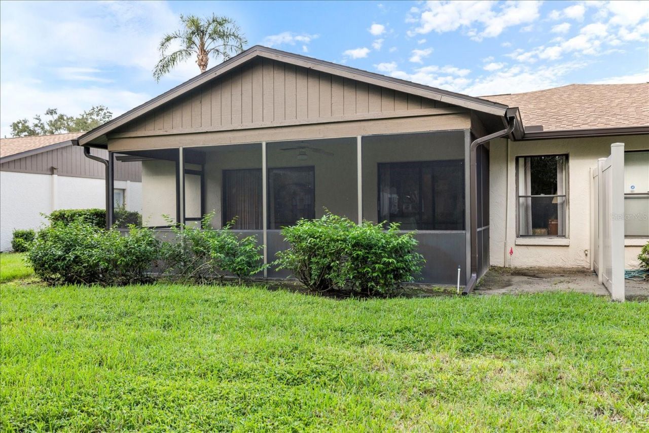 462 Oak Hill Circle, Unit 5, Sarasota, FL 34232 Photo