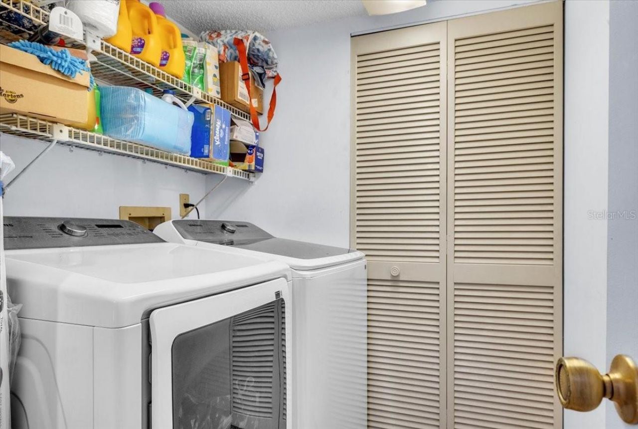 5209 Wedgewood Lane, Unit 17, Sarasota, FL 34235 Photo