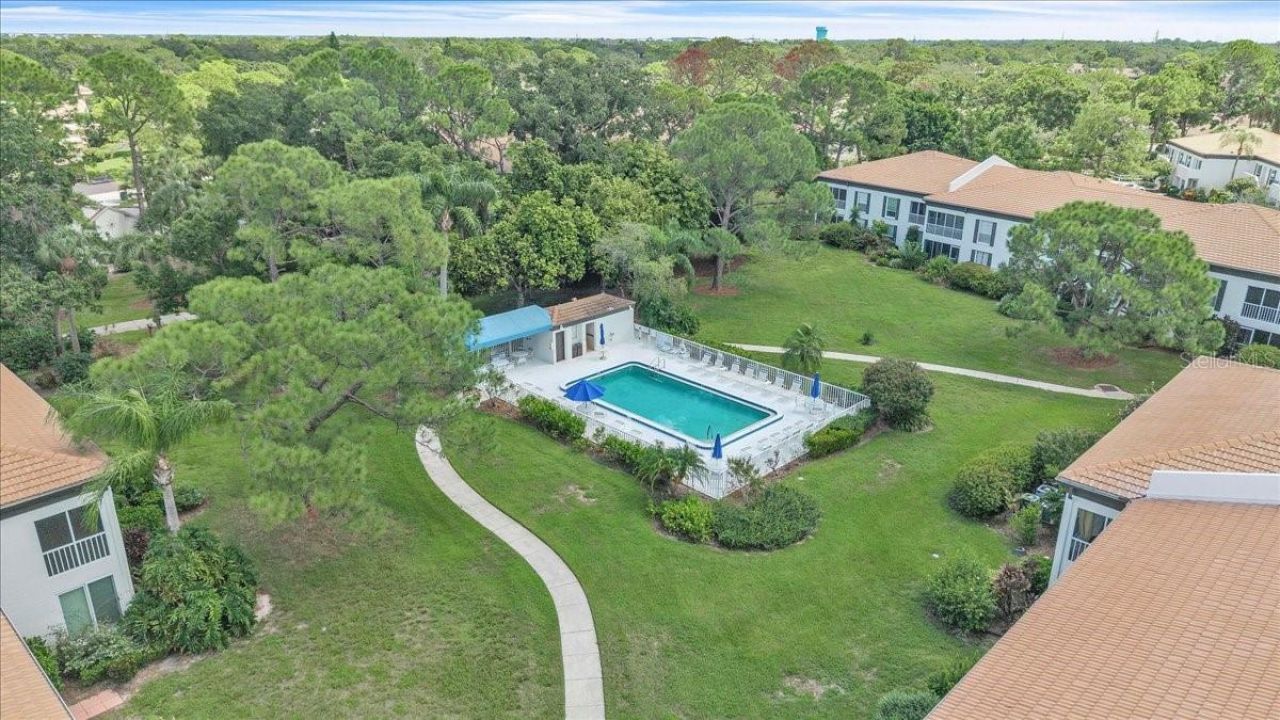 5209 Wedgewood Lane, Unit 17, Sarasota, FL 34235 Photo