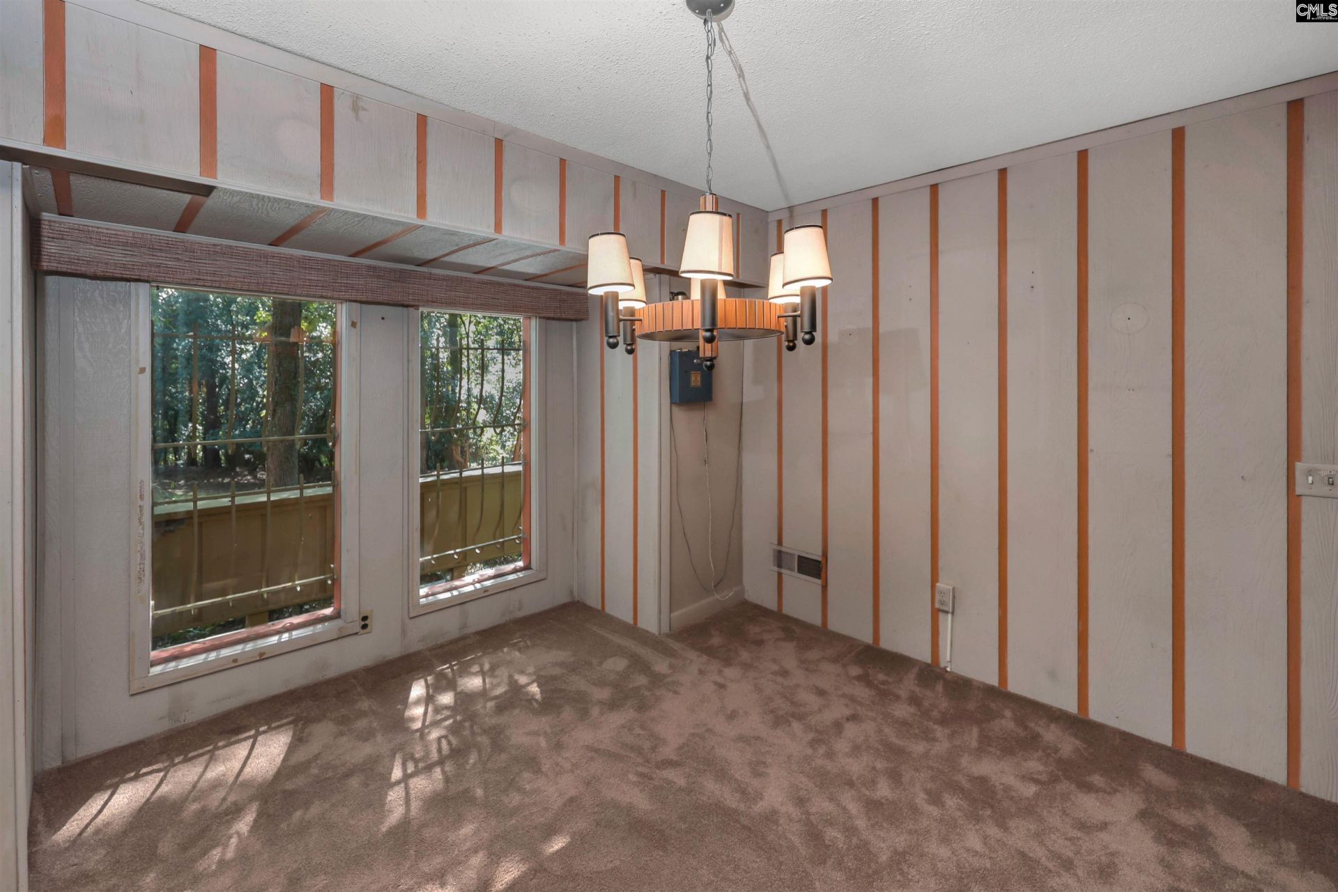 137 Normandy Road  Photo 10