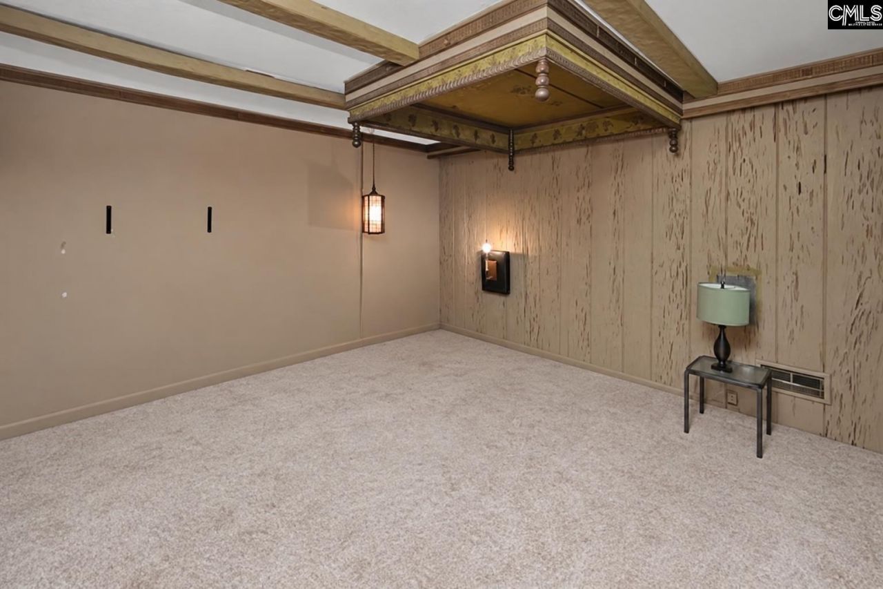 137 Normandy Road  Photo 12