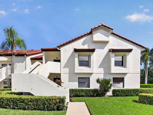 5939 Parkwalk Drive, Boynton Beach, FL 33472