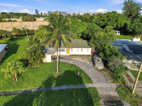 430 N Ware Drive, West Palm Beach, FL 33409