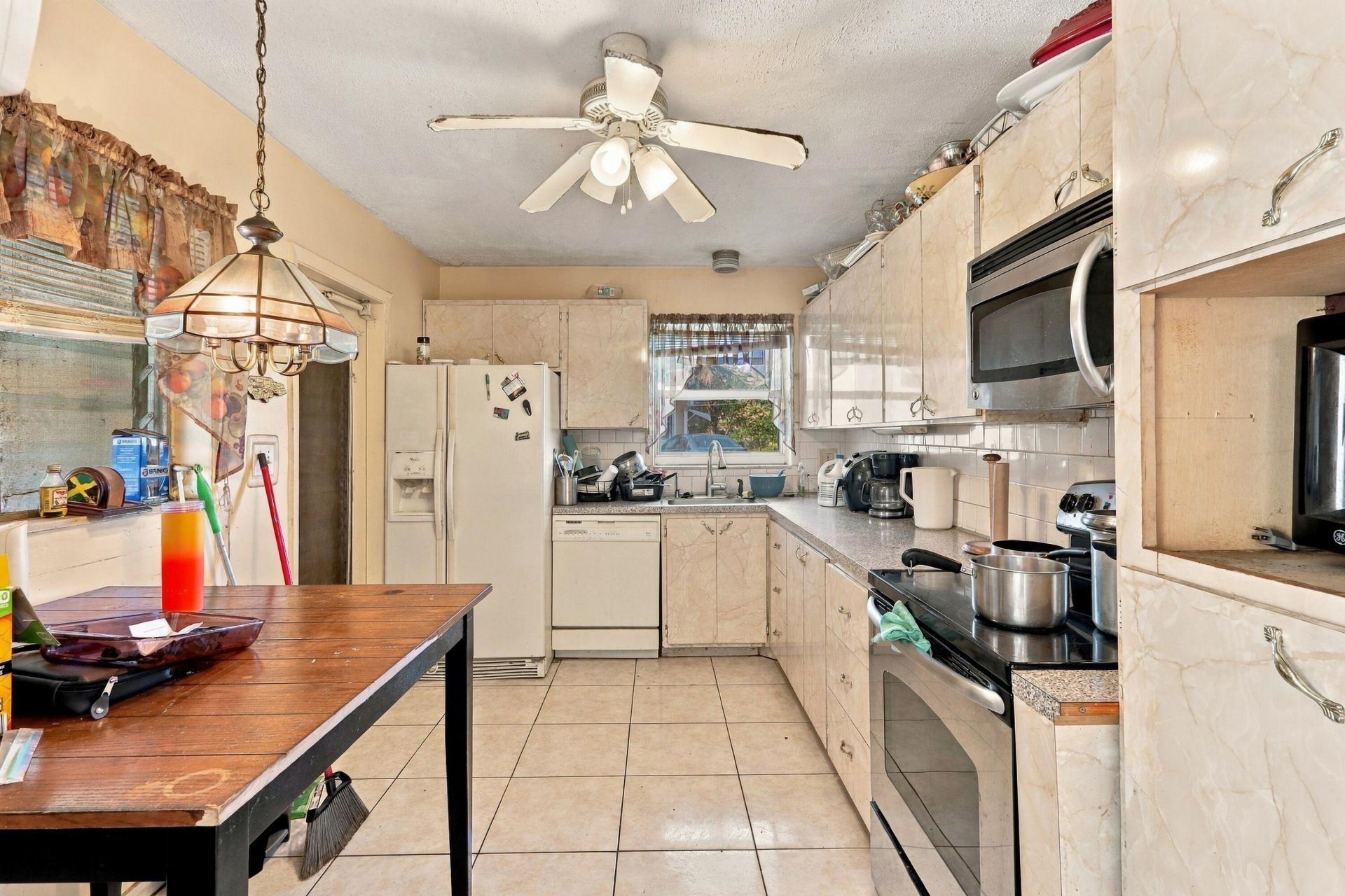 430 N Ware Drive, West Palm Beach, FL 33409 Photo