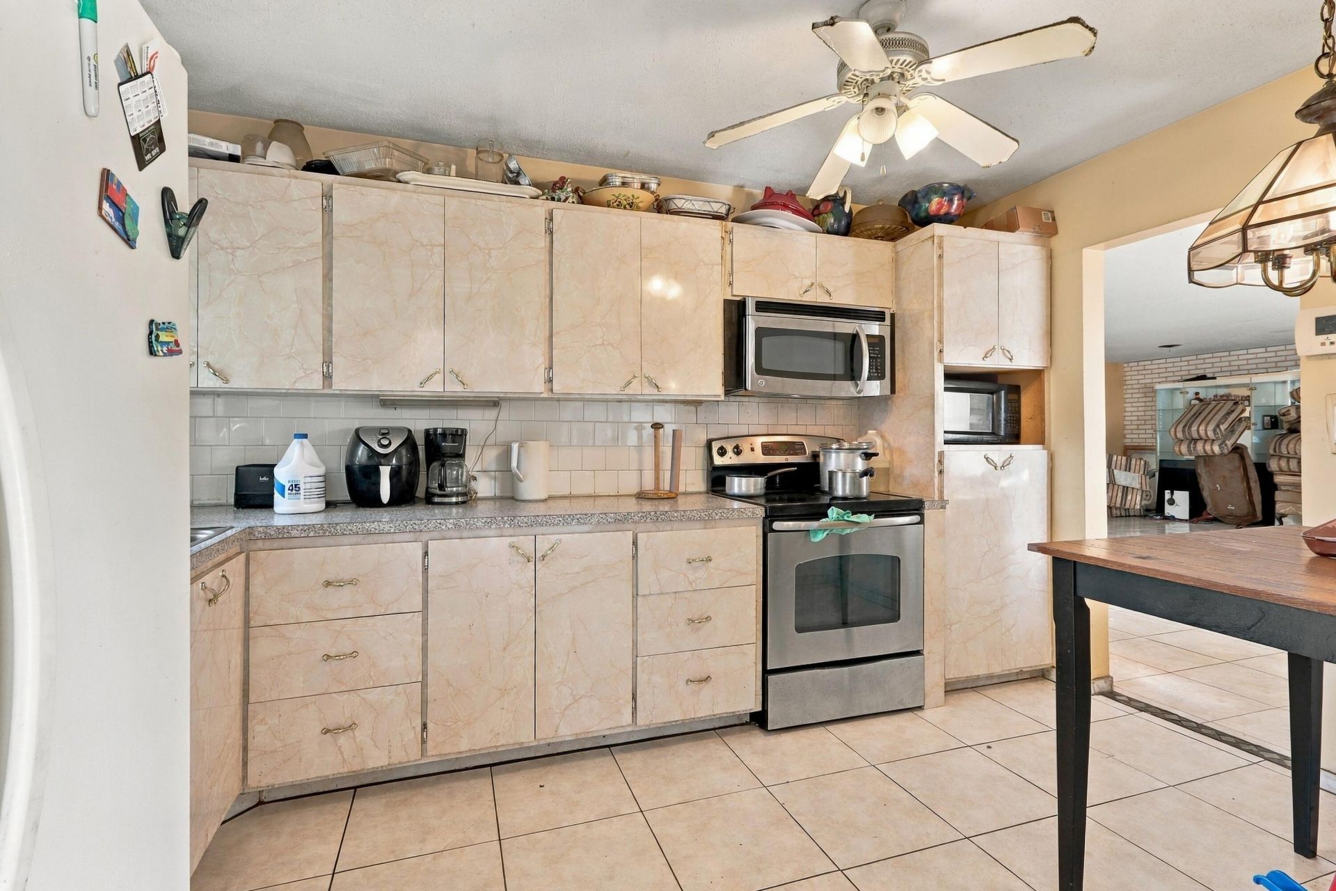 430 N Ware Drive, West Palm Beach, FL 33409 Photo