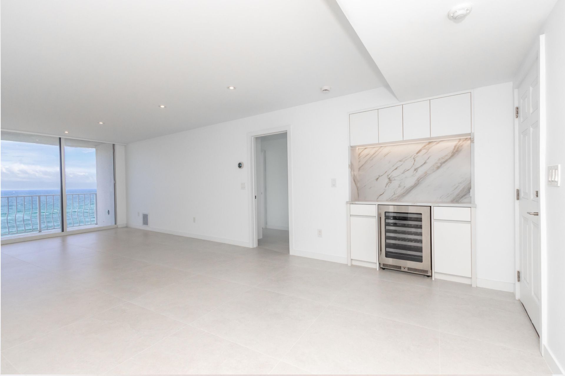 2774 S Ocean Boulevard, Unit 802, Palm Beach, FL 33480 Photo