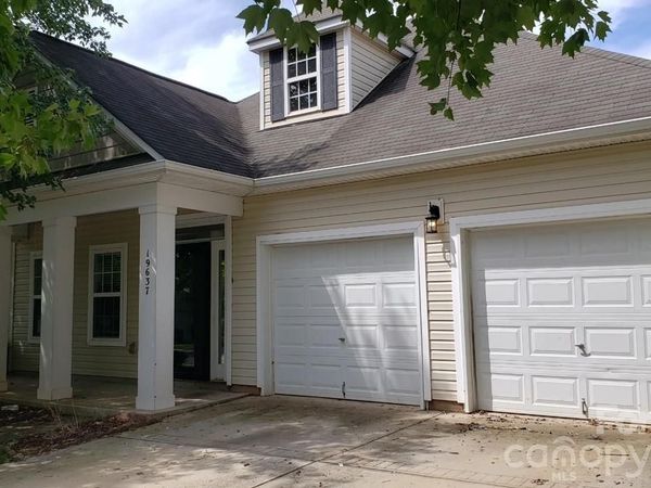 19637 Denae Lynn Drive, Cornelius, NC 28031