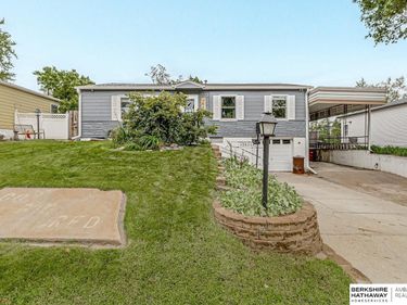 7411 S 73rd Avenue, La Vista, NE 68128