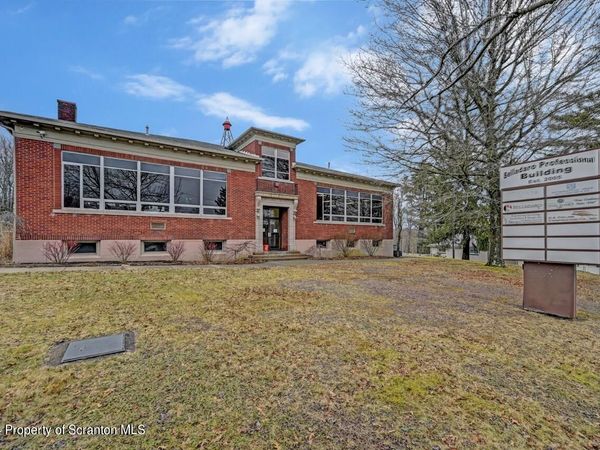707 Gardner Road , Elmhurst, PA 18444