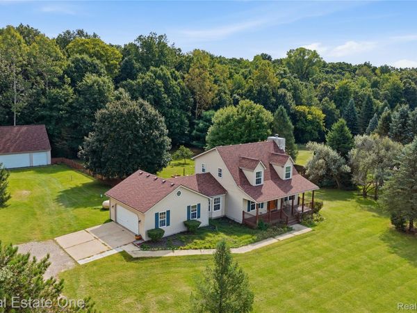 242 Darvale Drive, Marion Township, Mi 48843