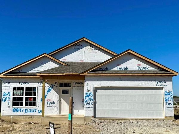 8847 Eliot Drive, Plain City, OH 43064