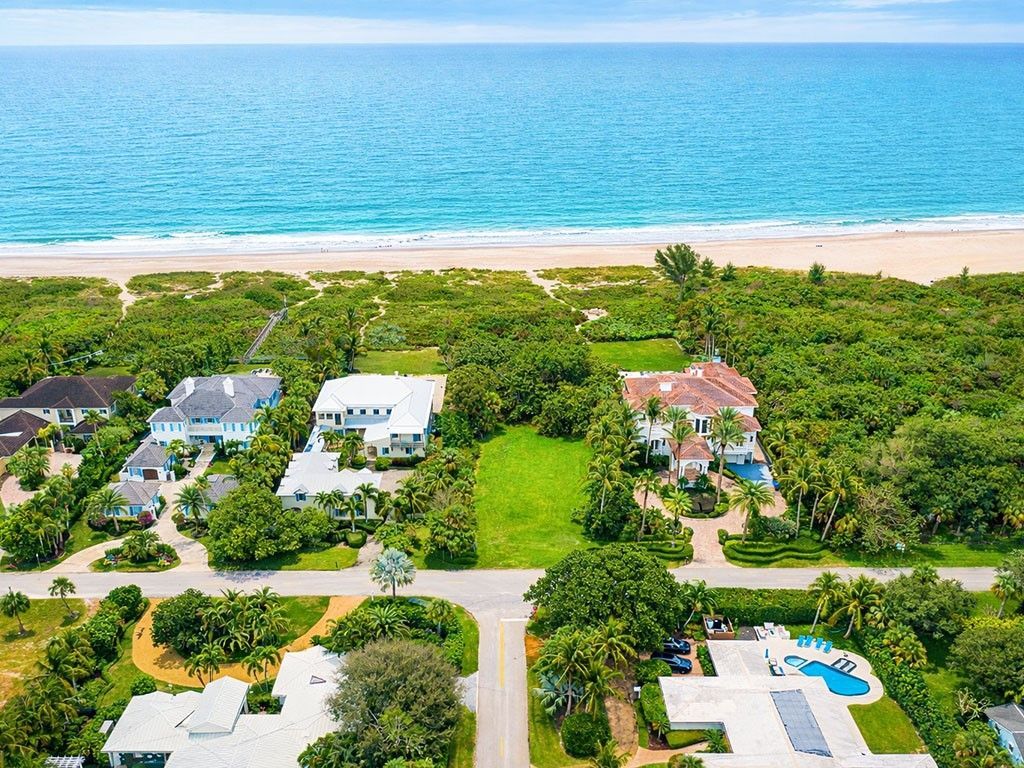 1746 Ocean Drive, Vero Beach, FL 32963 Photo
