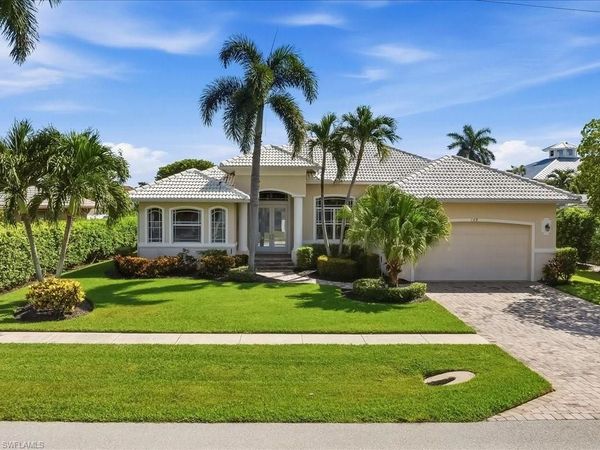 159 Balfour DR, MARCO ISLAND, FL 34145