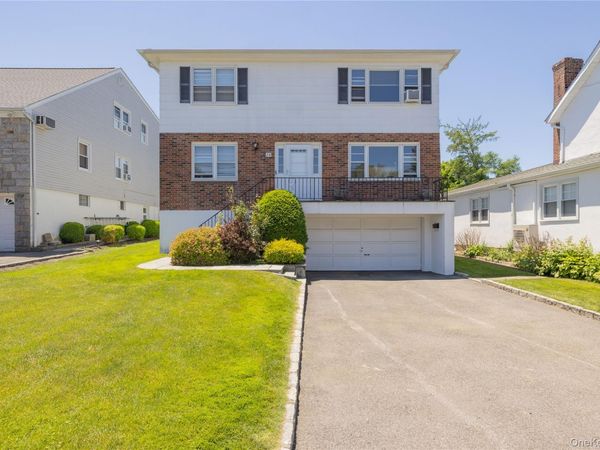 28 Hall Avenue, Eastchester, NY 10709