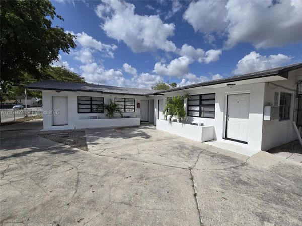 7090 NW 17th Ave, Unit 3, Miami, FL 33147