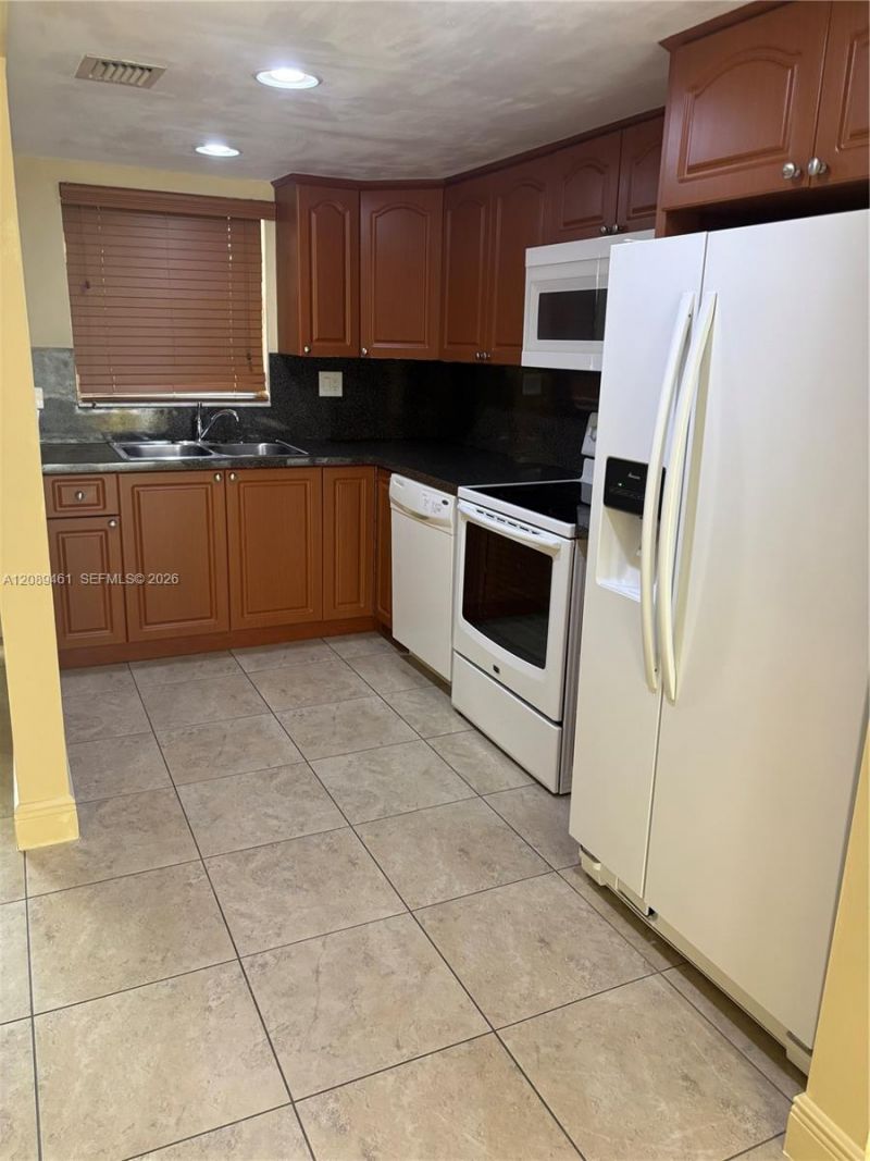 220 NW 87th Ave, Unit K210, Miami, FL 33172 Photo