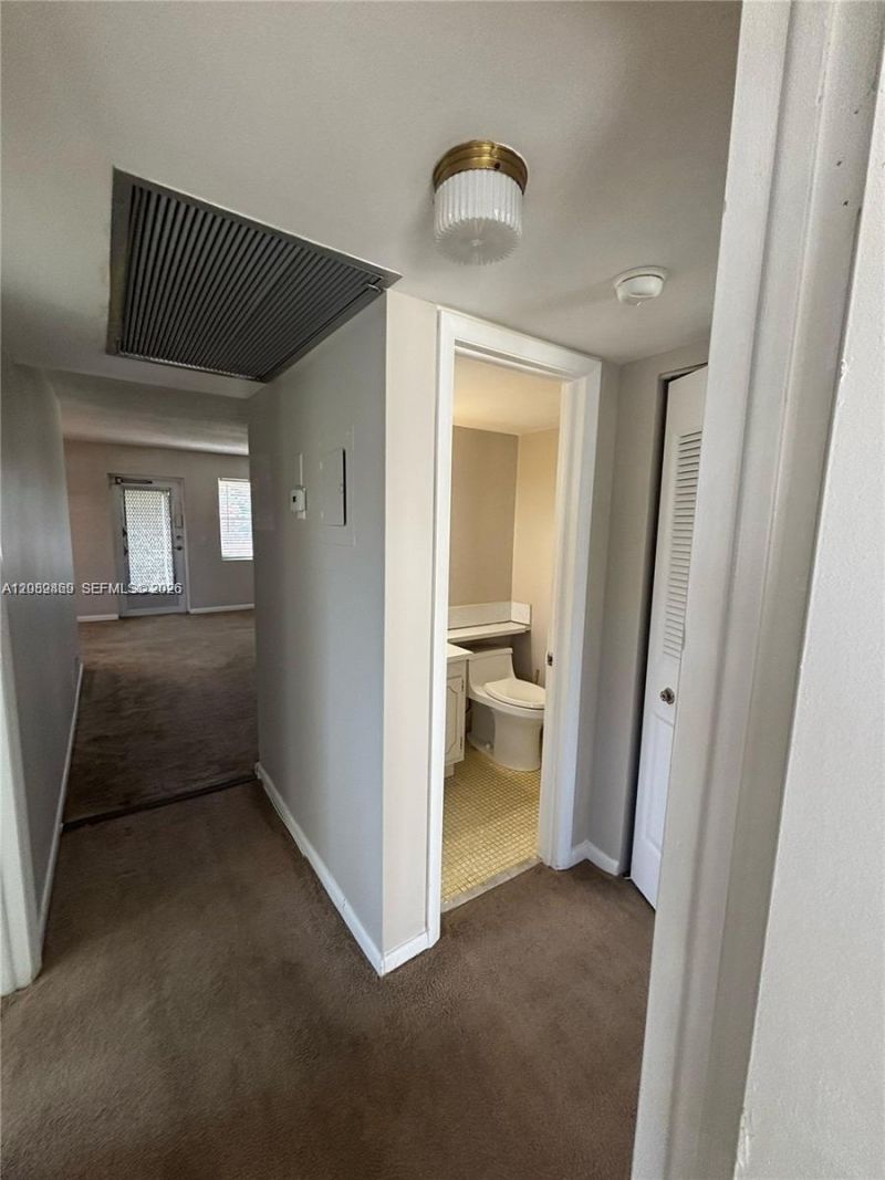 179 Canterbury, Unit H, West Palm Beach, FL 33417 Photo