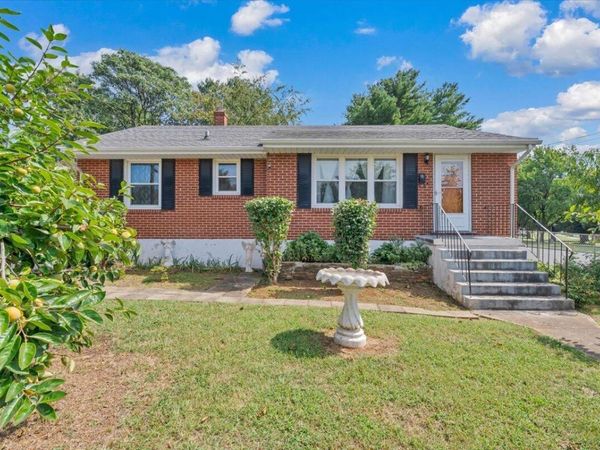 2601 Hebert ST NW, Roanoke, VA 24012