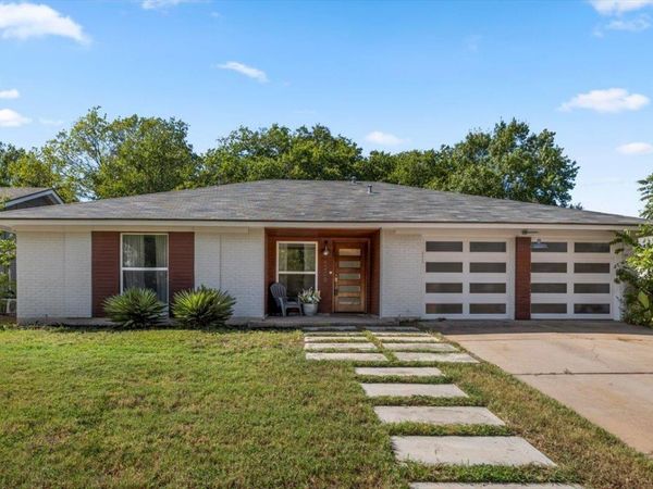 6200 Blarwood DR, Austin, TX 78745