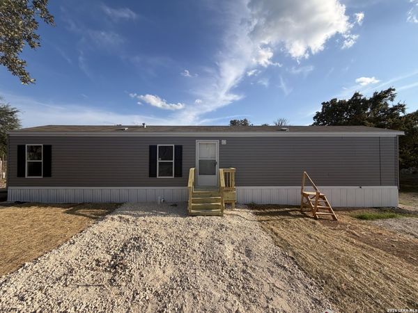 583 Lone Shadow, Unit B, Spring Branch, TX 78070