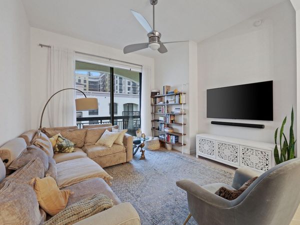 801 S OLIVE Avenue, Unit 1621, West Palm Beach, FL 33401