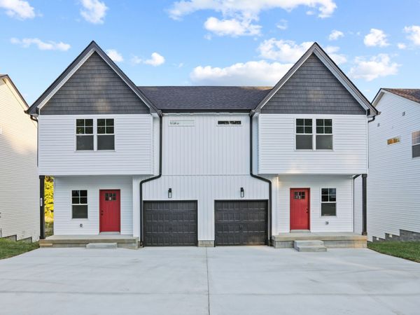 415 Cook Dr, Clarksville, TN 37042