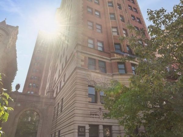 431 W Oakdale Avenue, Unit 14D, Chicago, IL 60657