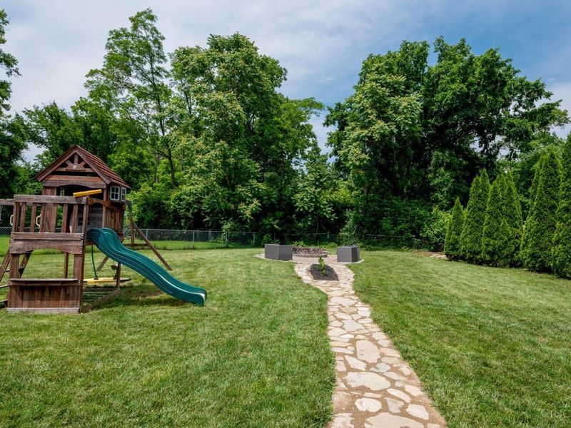 988 Yarger Drive, Anderson Township, OH 45230 Photo 19
