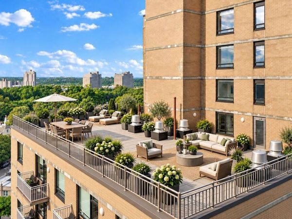 11624 Grosvenor Lane , Unit 15A, Kew Gardens, NY 11418