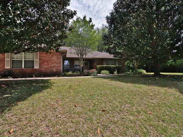 6495 Flagler Drive, Gulf Breeze, FL 32563