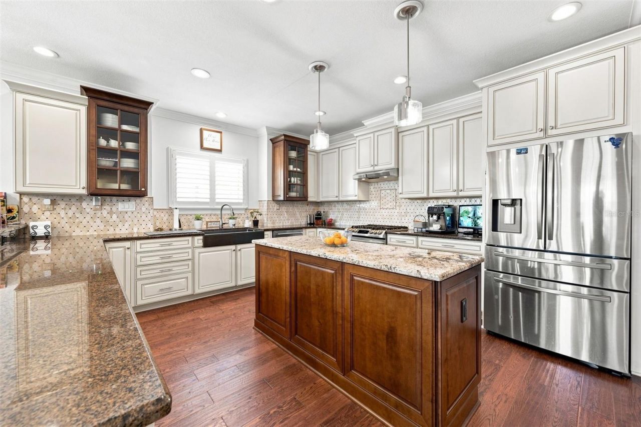 116 Forest Hills Drive, Redington Shores, FL 33708 Photo