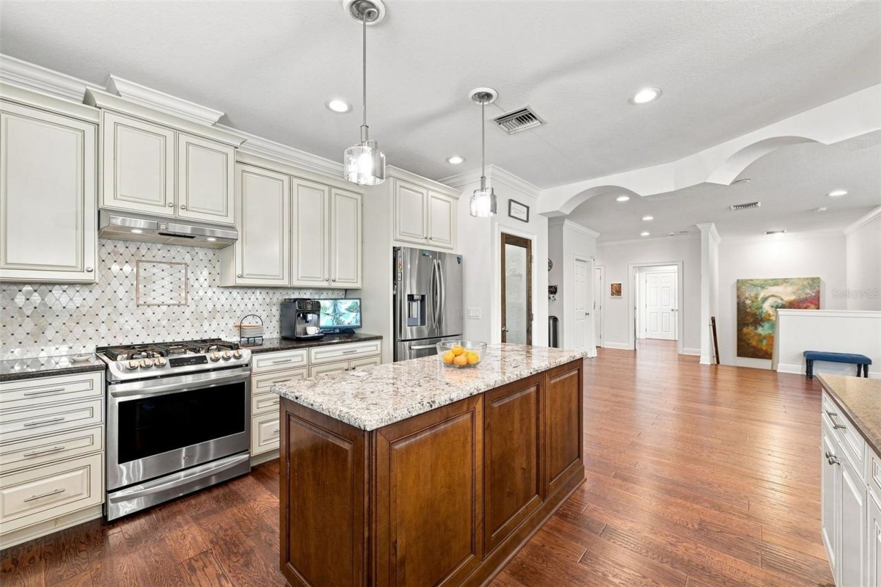 116 Forest Hills Drive, Redington Shores, FL 33708 Photo