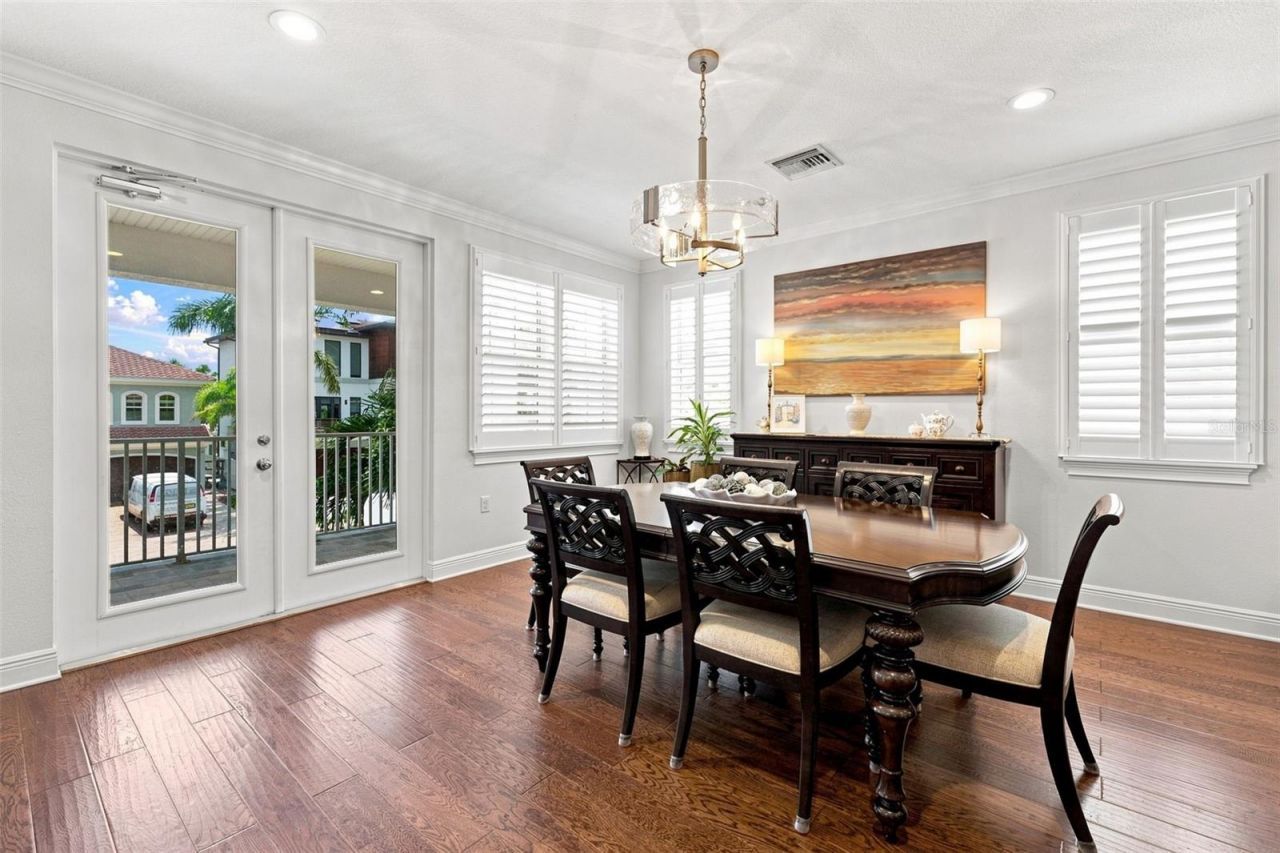 116 Forest Hills Drive, Redington Shores, FL 33708 Photo