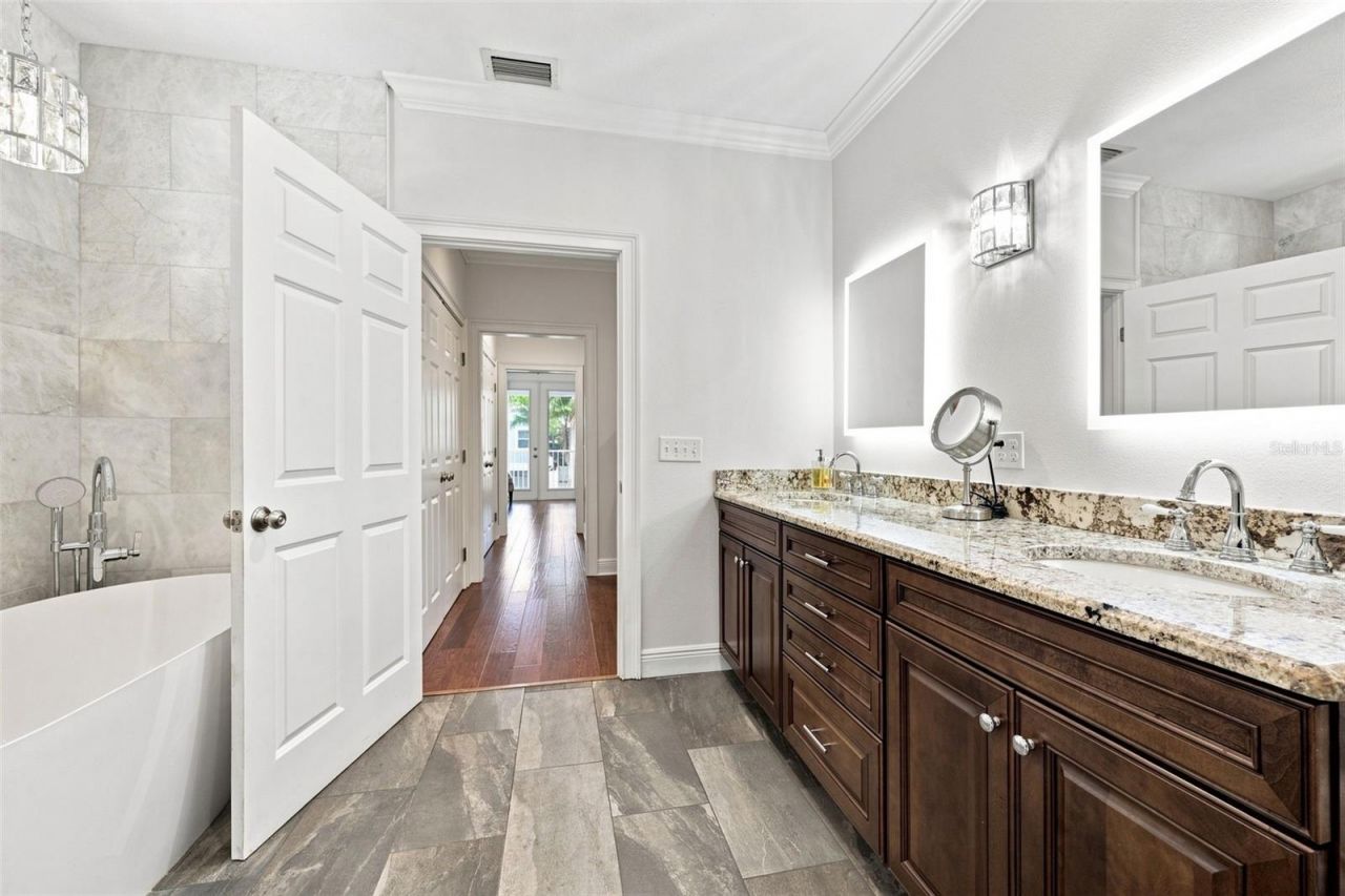 116 Forest Hills Drive, Redington Shores, FL 33708 Photo
