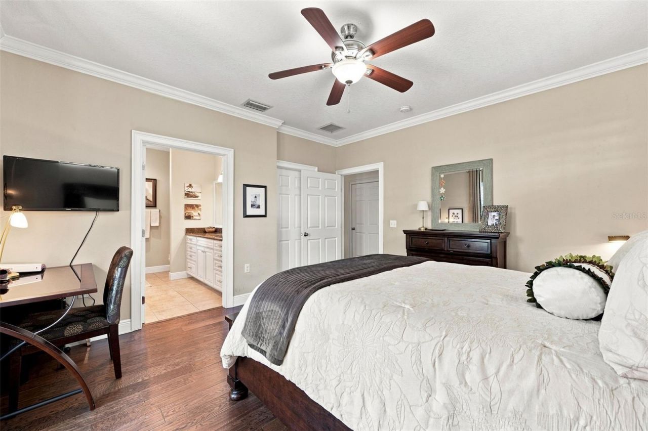116 Forest Hills Drive, Redington Shores, FL 33708 Photo