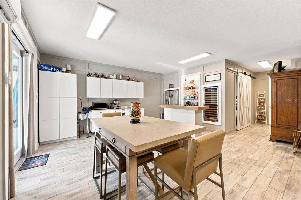 116 Forest Hills Drive, Redington Shores, FL 33708 Photo
