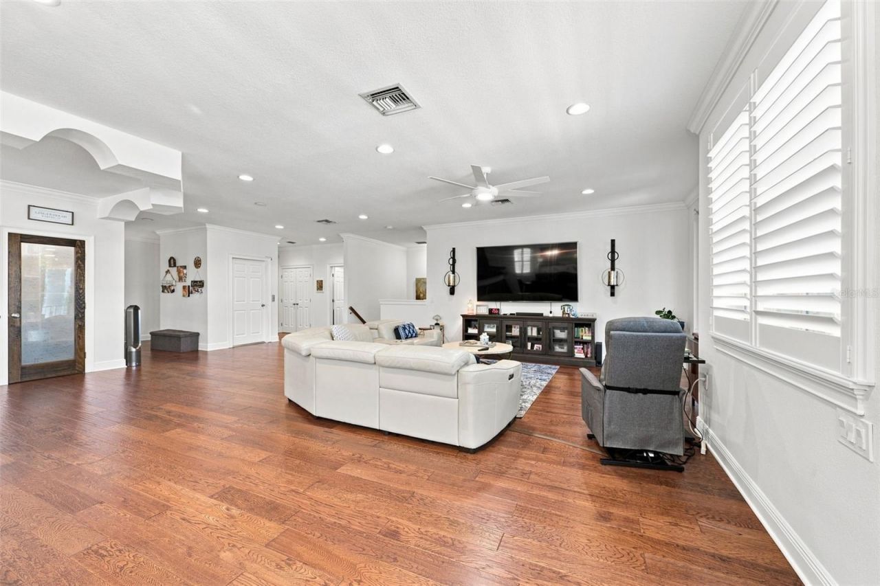 116 Forest Hills Drive, Redington Shores, FL 33708 Photo