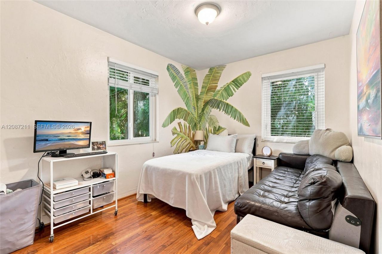 1055 NE 121st St, Unit 1055, North Miami, FL 33161 Photo