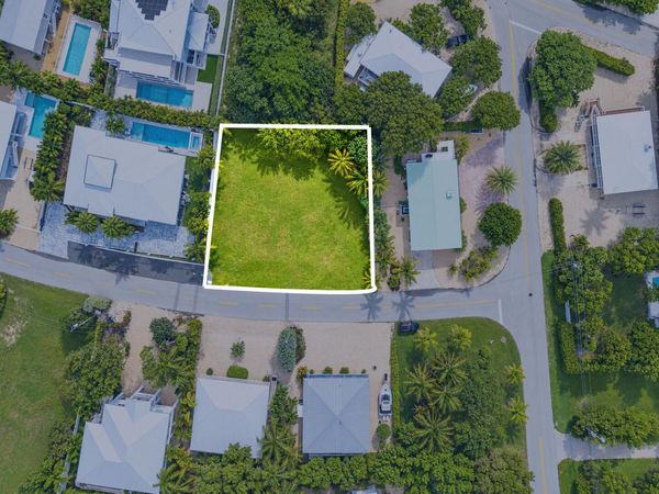 218 Schooner Lane, Duck, FL 33050