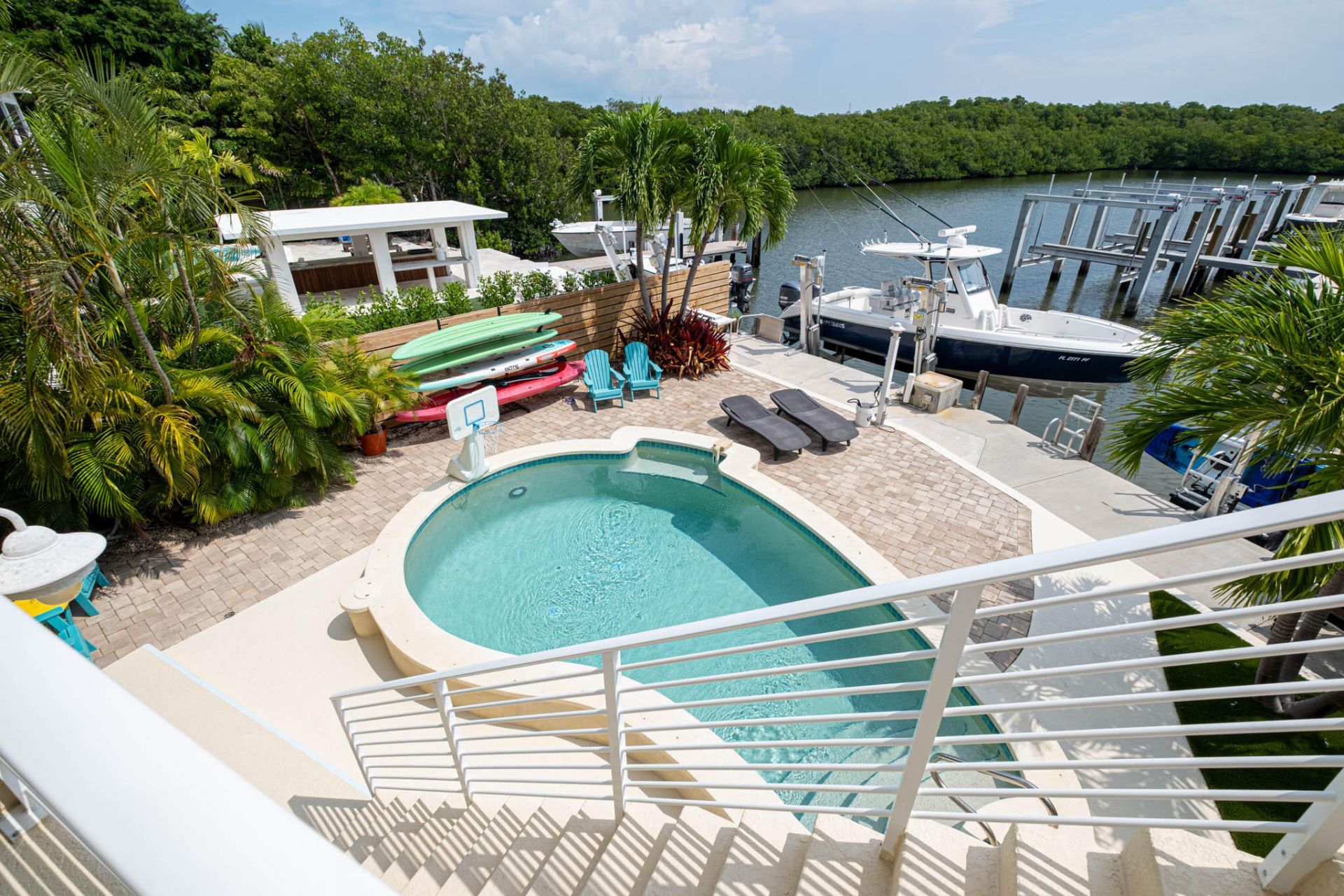 148 Riviera Drive, Tavernier, FL 33070 Photo