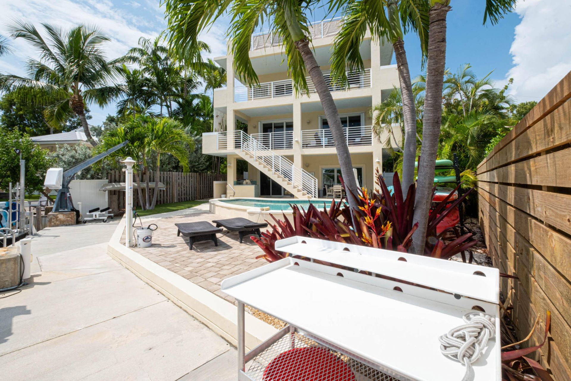 148 Riviera Drive, Tavernier, FL 33070 Photo
