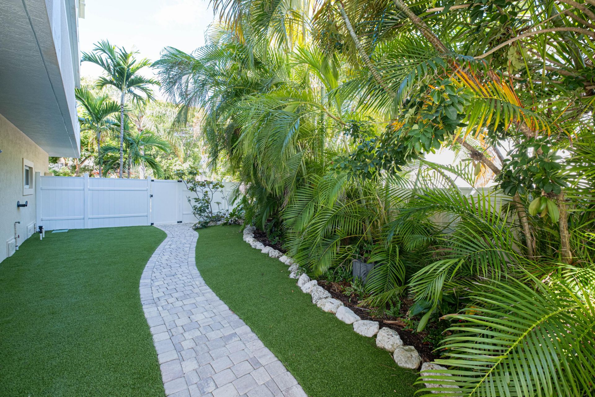 148 Riviera Drive, Tavernier, FL 33070 Photo