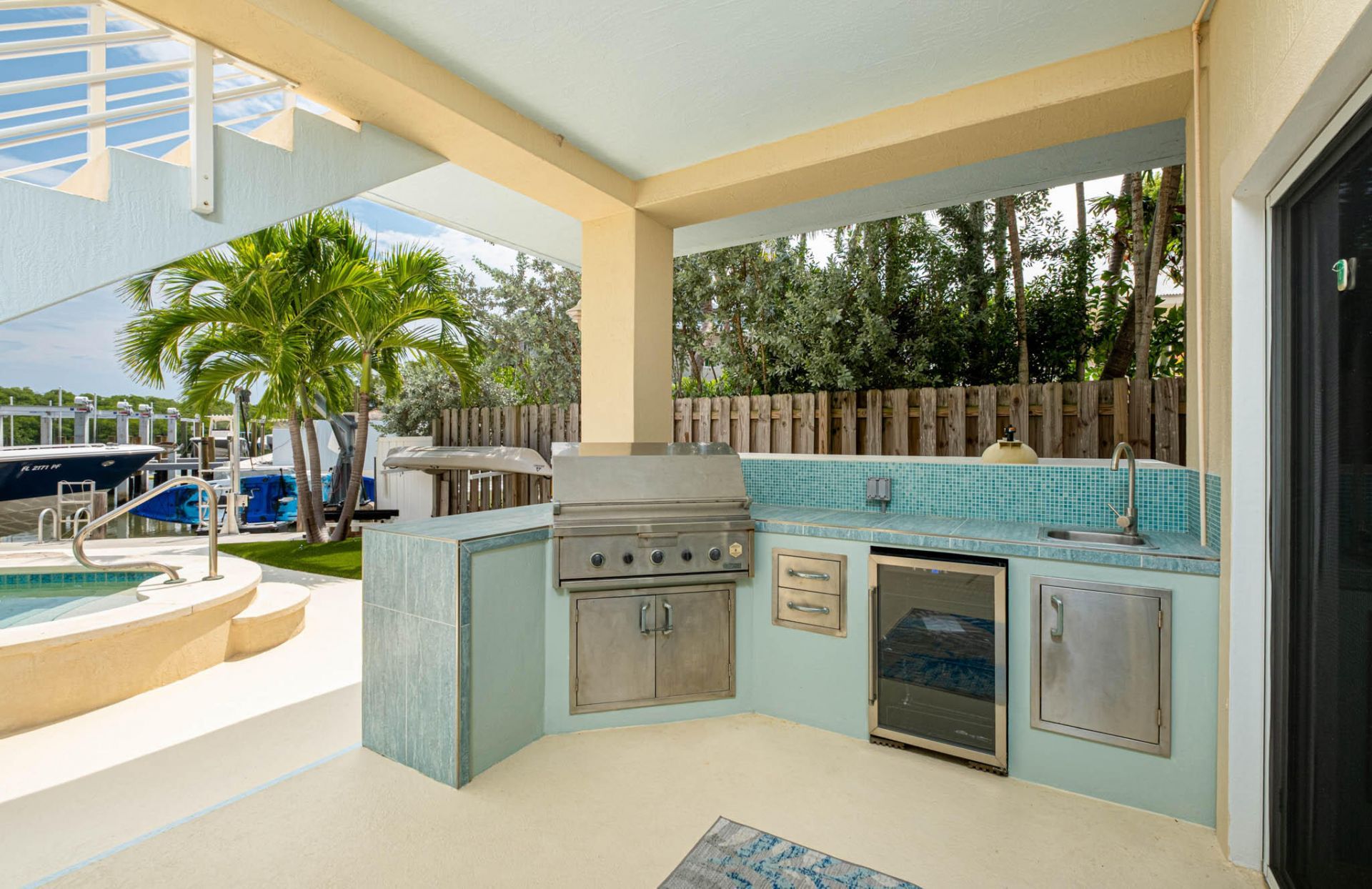 148 Riviera Drive, Tavernier, FL 33070 Photo