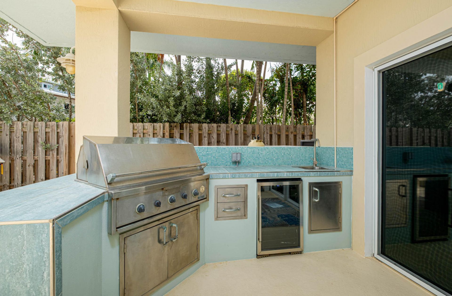 148 Riviera Drive, Tavernier, FL 33070 Photo