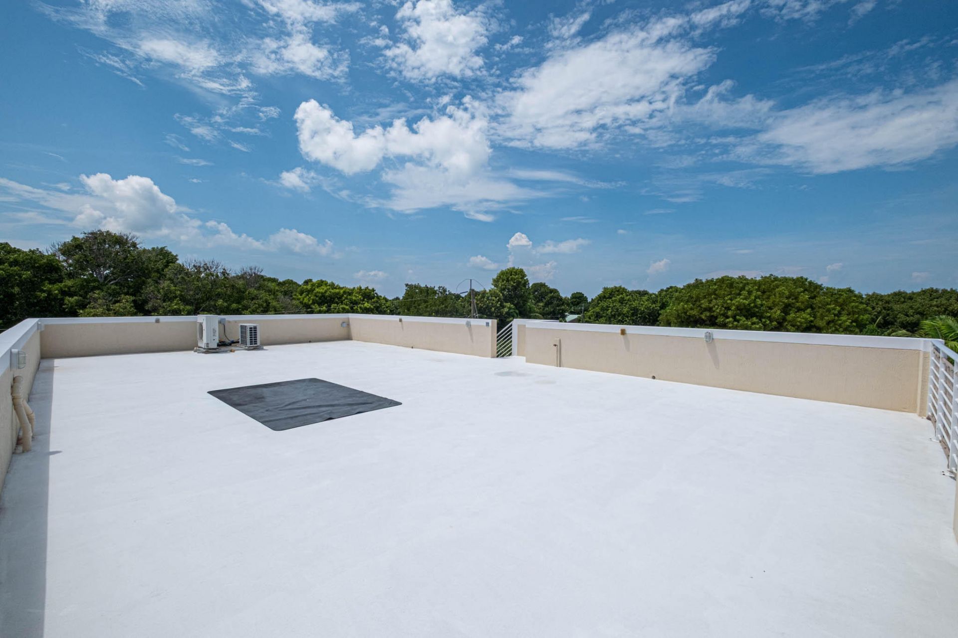 148 Riviera Drive, Tavernier, FL 33070 Photo